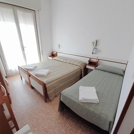 Hotel Italiacervia Luaran gambar