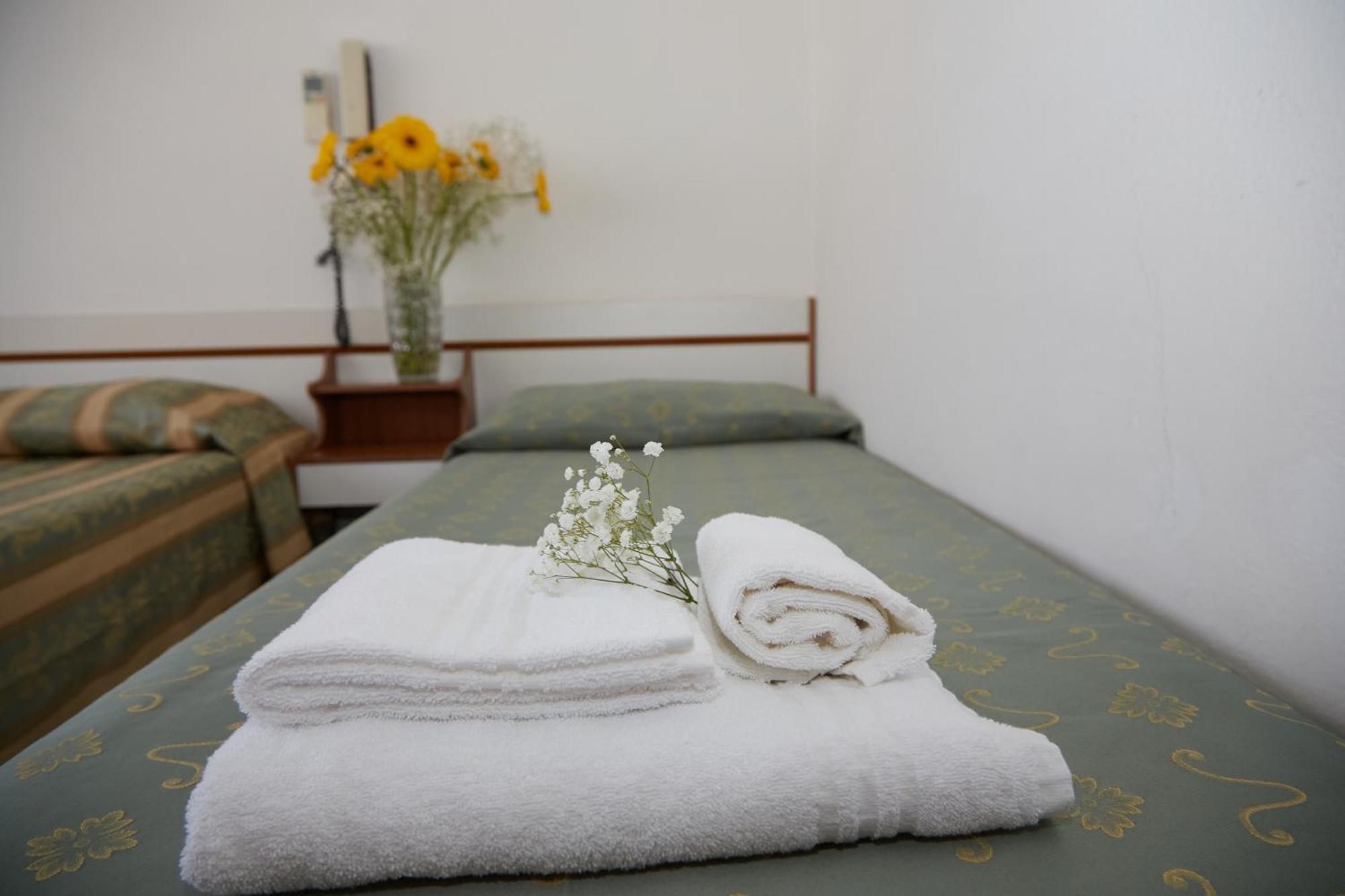 Hotel Italiacervia Luaran gambar