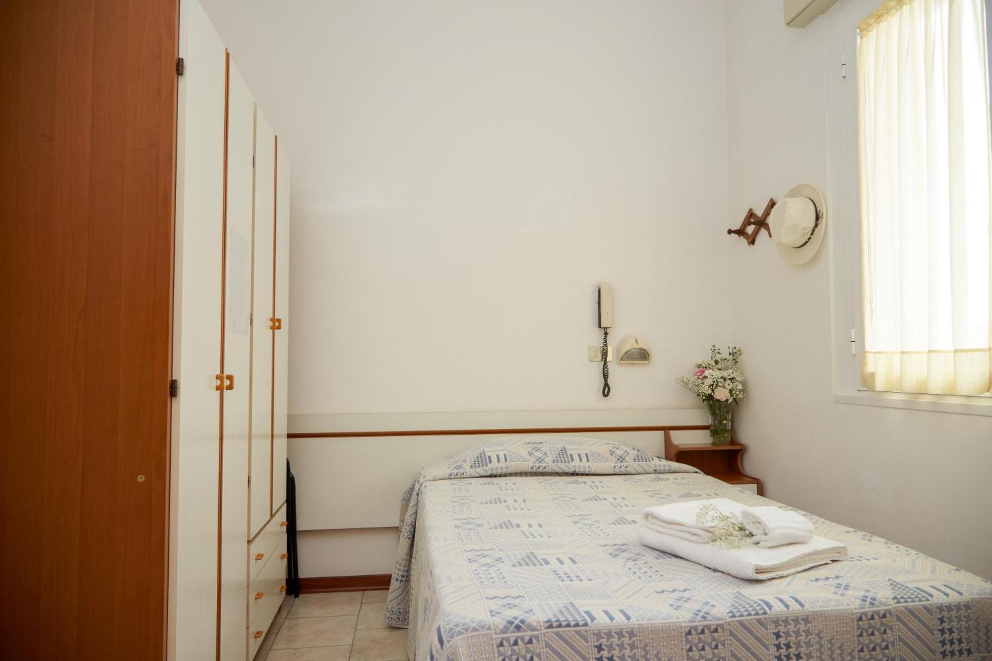 Hotel Italiacervia Luaran gambar