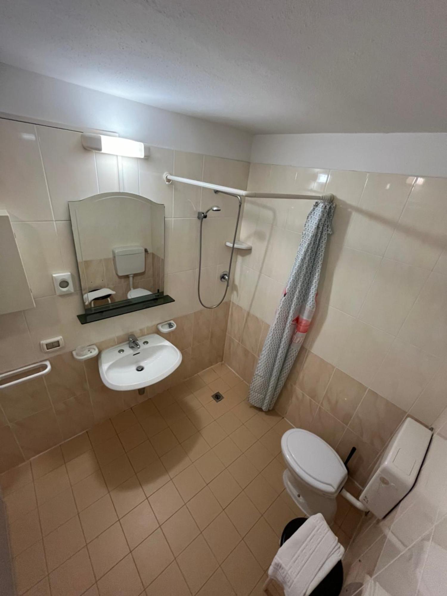 Hotel Italiacervia Luaran gambar